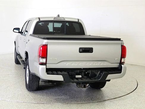 Used 2023 Toyota Tacoma SR AWD/4WD image 6