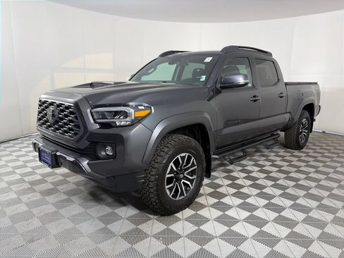 Used 2023 Toyota Tacoma TRD Sport w/ Advanced Technology Package AWD/4WD image 3