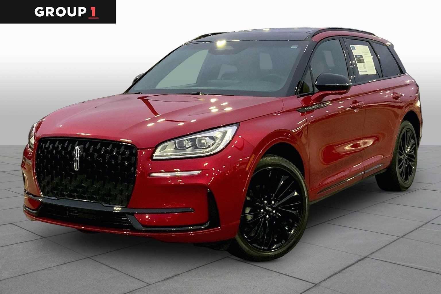 Used 2023 Lincoln Corsair Reserve w/ Equipment Group 201A FWD image 1