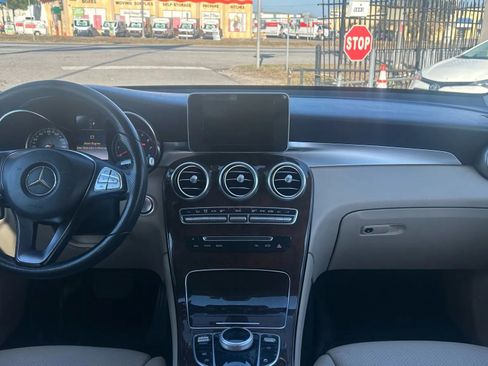 Used 2018 Mercedes-Benz GLC 300 image 15