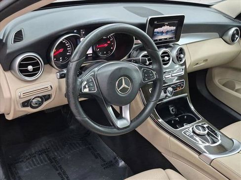 Used 2018 Mercedes-Benz C 300 Sedan image 10