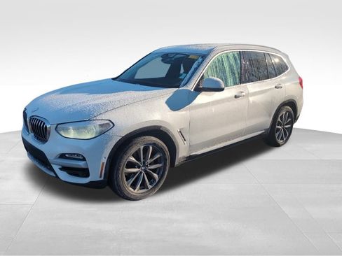 Used 2019 BMW X3 sDrive30i w/ Executive Package image 4