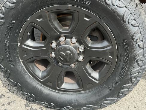 Used 2015 RAM 2500 Big Horn AWD/4WD image 23