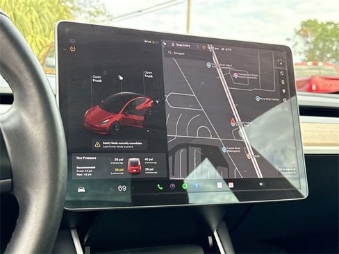 Used 2019 Tesla Model 3 Long Range image 23