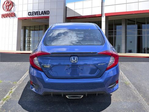 Used 2020 Honda Civic Sport image 6