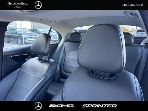 Used 2023 Mercedes-Benz C 300 Sedan image 16