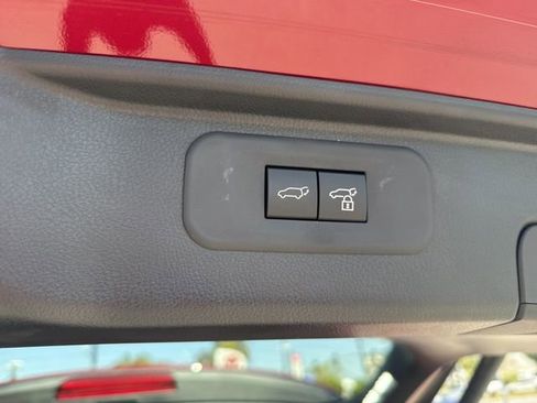 Certified 2026 Toyota Grand Highlander XLE FWD image 32