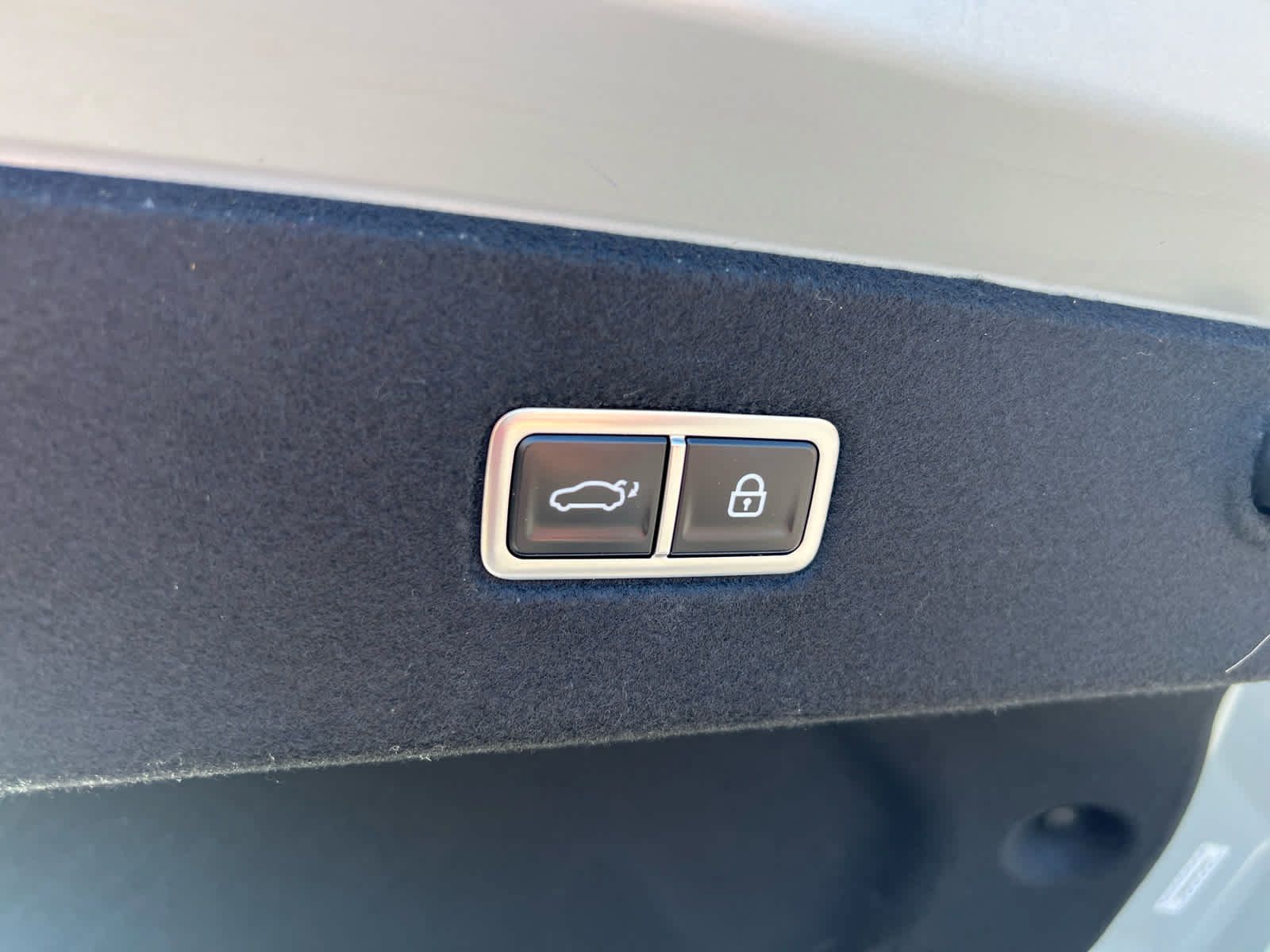 Used 2025 Hyundai Ioniq 6 SEL RWD image 11