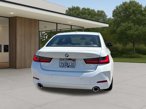Used 2026 BMW 330i Sedan w/ Premium Package RWD image 9