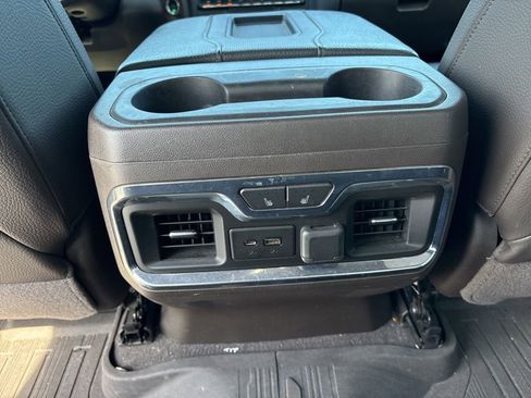 Used 2020 GMC Sierra 1500 Denali w/ Denali Ultimate Package AWD/4WD image 25