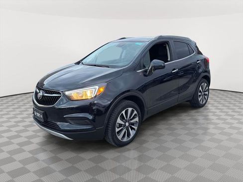 Used 2022 Buick Encore Preferred w/ Safety Package image 3