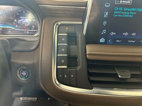 Used 2023 Chevrolet Tahoe High Country AWD/4WD image 21