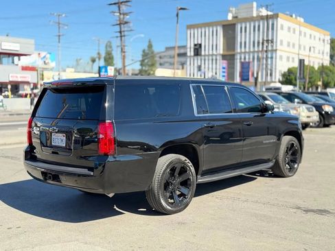 Used 2019 Chevrolet Suburban LT w/ Max Trailering Package image 16