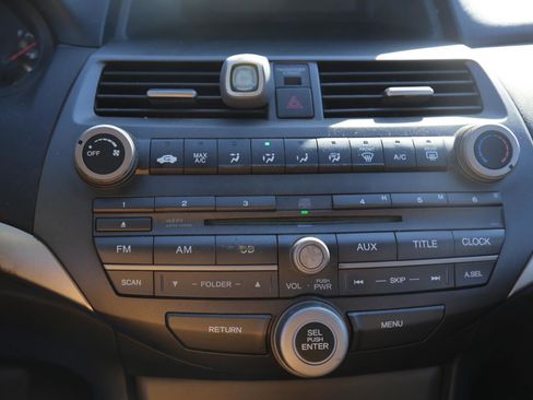 Used 2012 Honda Accord LX image 12