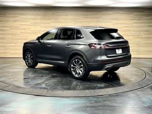 Used 2023 Lincoln Nautilus Reserve AWD/4WD image 18