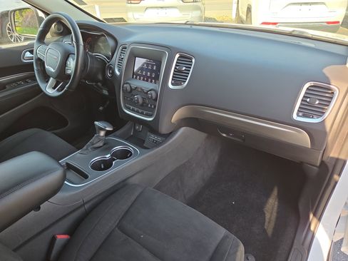 Certified 2019 Dodge Durango SXT w/ 3rd Row Seating Group AWD/4WD image 19
