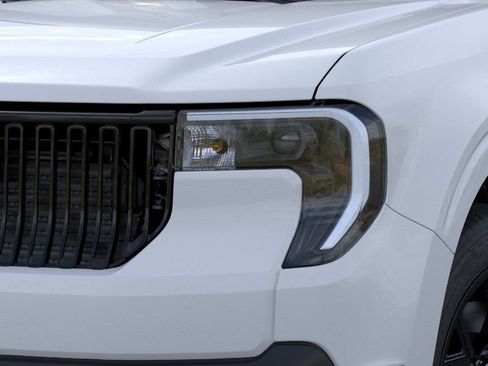 New 2026 Ford Maverick Lobo AWD/4WD image 21
