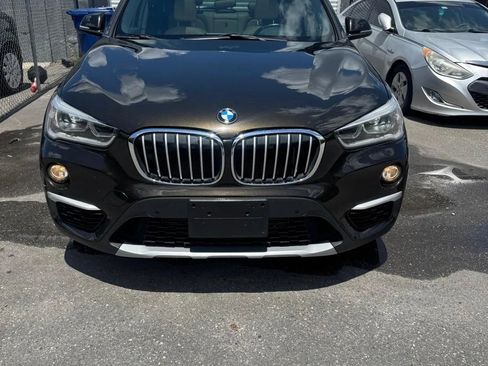 Used 2018 BMW X1 sDrive28i FWD image 5