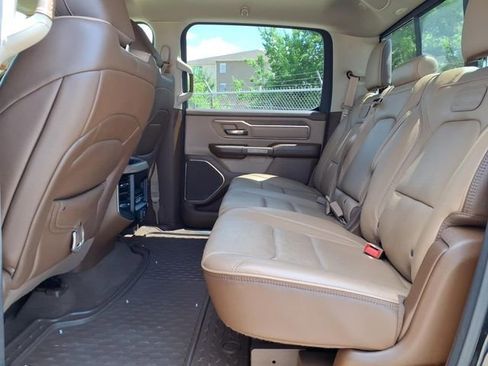 Used 2019 RAM 1500 Limited RWD image 11