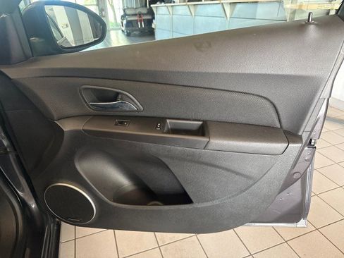 Used 2015 Chevrolet Cruze LT w/ Sun And Sound Package FWD image 29