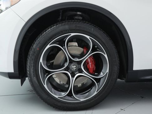 New 2025 Alfa Romeo Stelvio Sprint w/ Veloce Package image 11