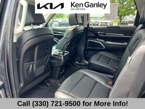 Certified 2024 Kia Telluride S w/ S Sunroof Package AWD/4WD image 50