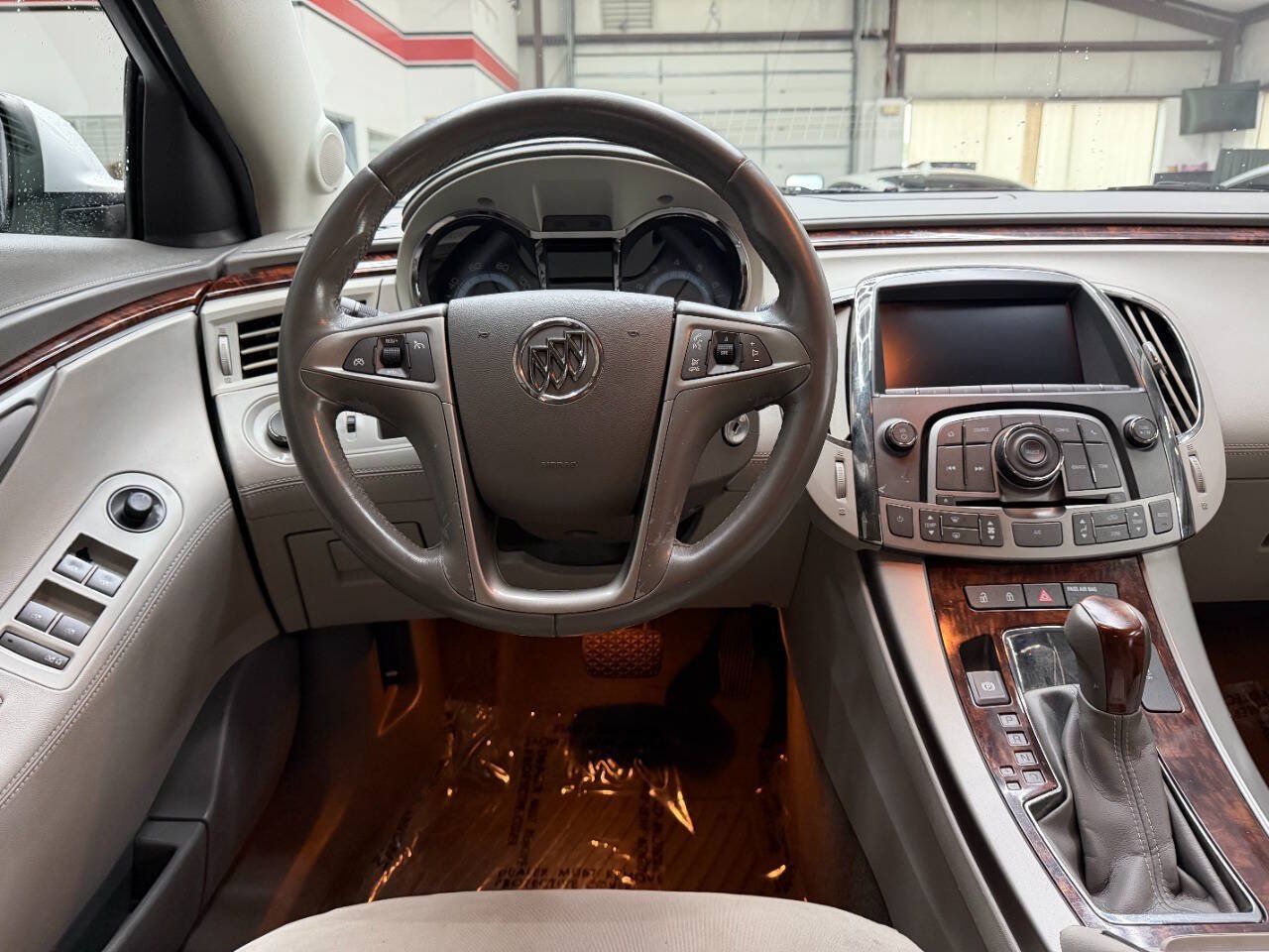 Used 2013 Buick LaCrosse FWD image 21