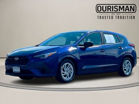 Certified 2025 Subaru Impreza 2.0i image 2