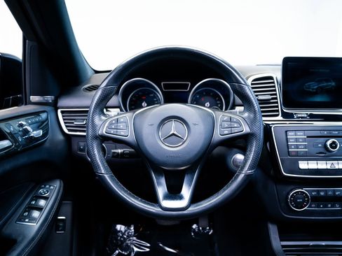 Used 2017 Mercedes-Benz GLE 350 image 11