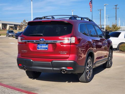 New 2026 Subaru Ascent Limited image 3