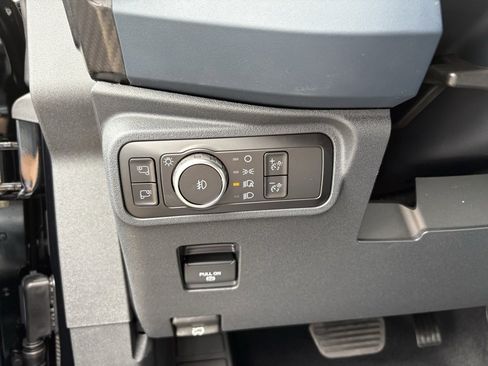 New 2025 Ford Bronco Raptor image 28