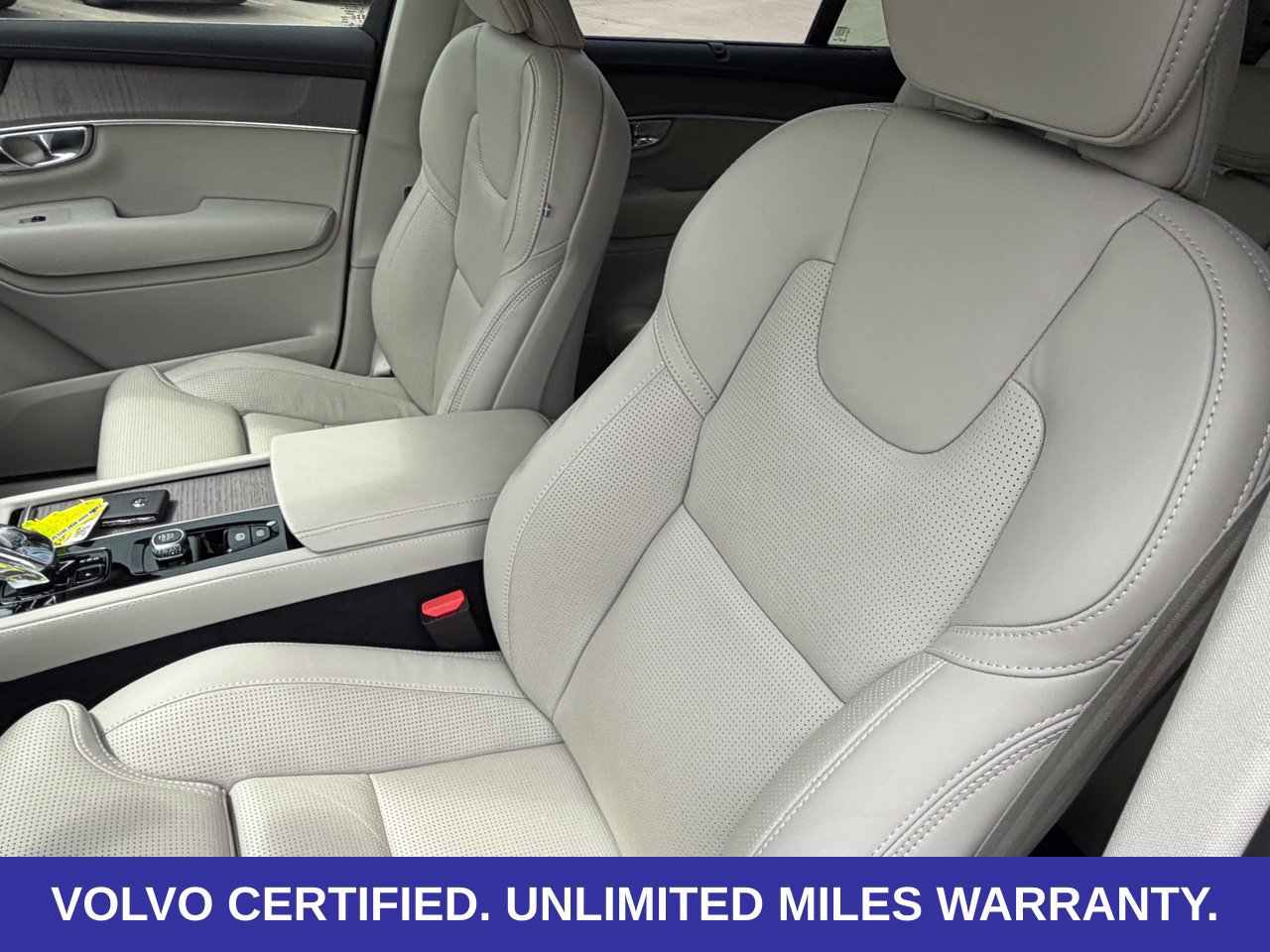 Certified 2026 Volvo XC90 B6 Ultra AWD/4WD image 27