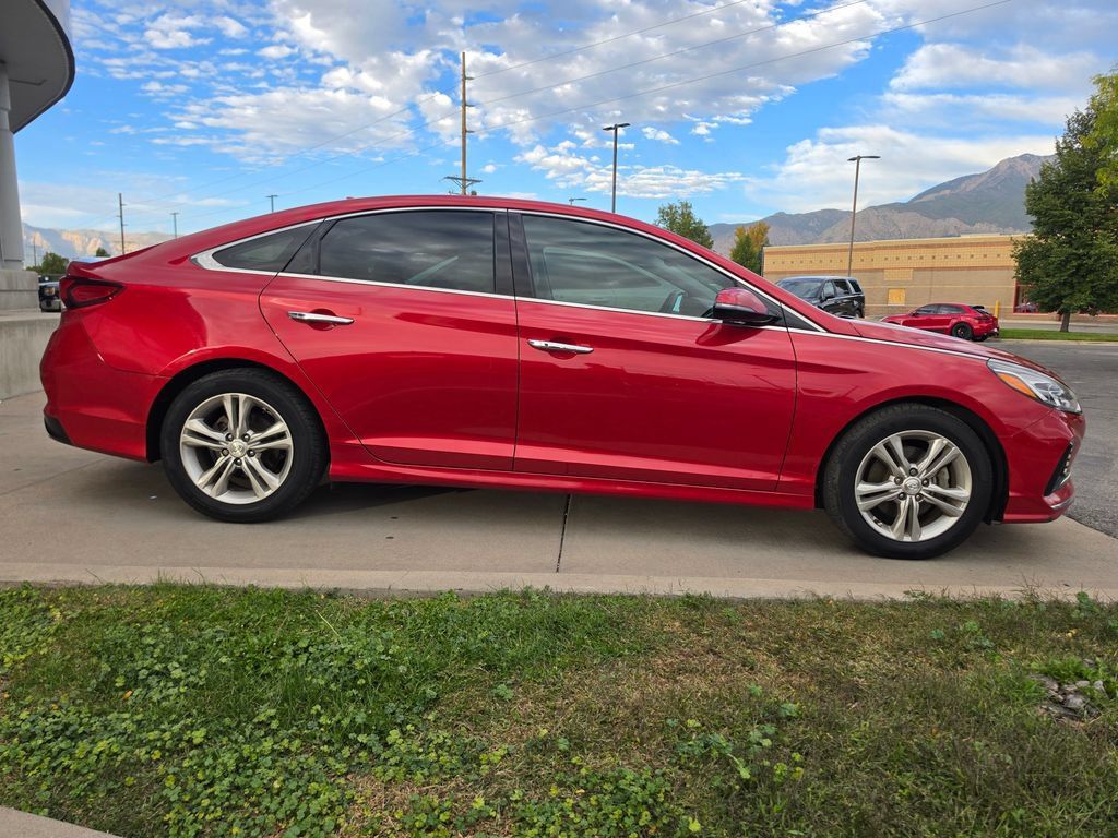 Used 2018 Hyundai Sonata Limited FWD image 4