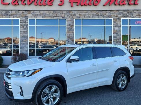 Used 2019 Toyota Highlander Limited image 1