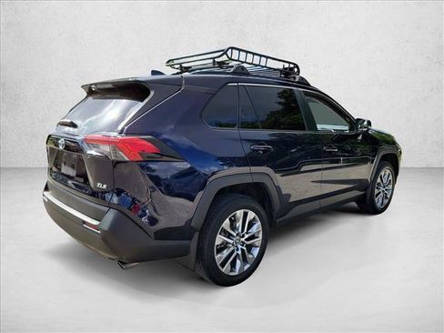 Used 2023 Toyota RAV4 XLE Premium FWD image 5