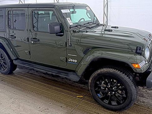 Used 2023 Jeep Wrangler Unlimited Sahara w/ Cold Weather Group image 3