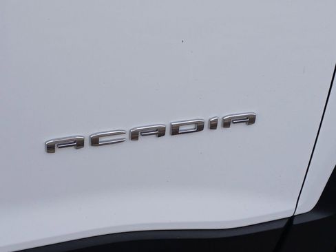 Used 2023 GMC Acadia SLE w/ Driver Convenience Package AWD/4WD image 30
