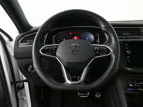 Used 2024 Volkswagen Tiguan SEL R-Line AWD/4WD image 2