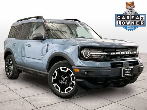 Used 2023 Ford Bronco Sport Outer Banks w/ Tech Package AWD/4WD image 2
