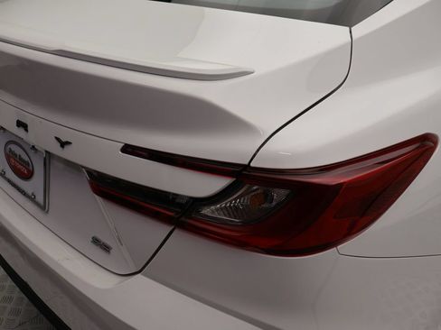 Used 2025 Toyota Camry SE w/ Multimedia Upgrade Package FWD image 9