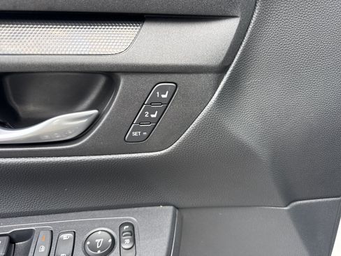 Used 2025 Honda CR-V Sport-L image 13
