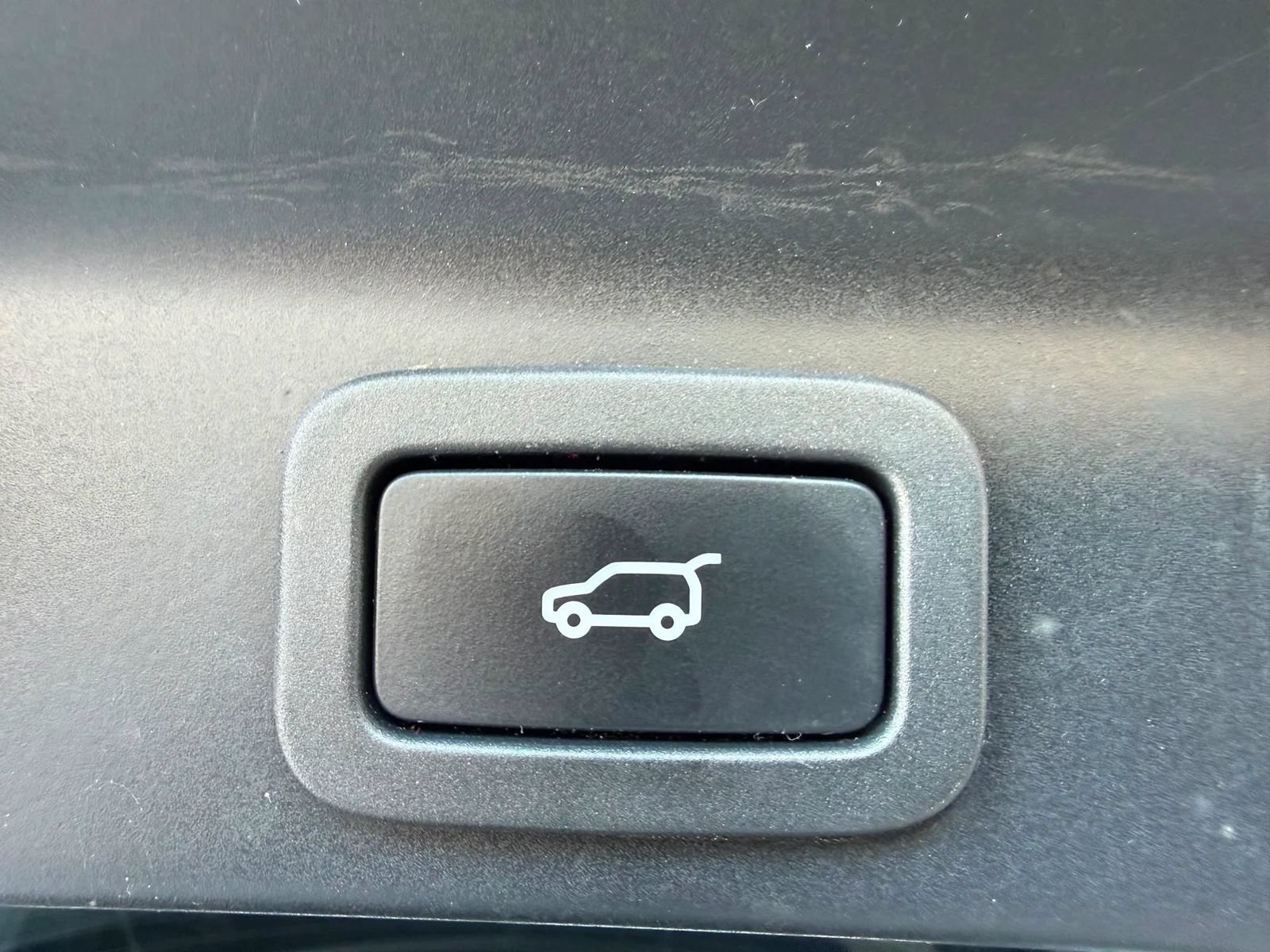 Used 2018 Jaguar F-PACE Prestige AWD/4WD image 26