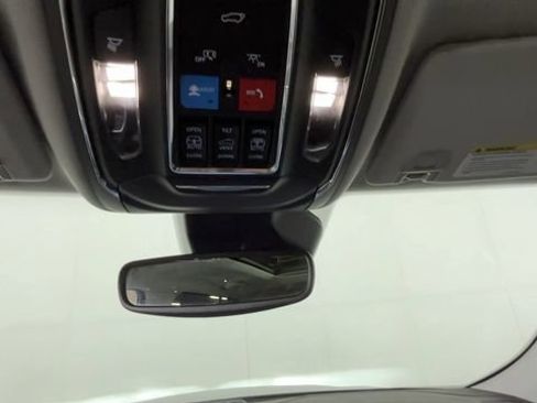 Used 2023 Jeep Grand Cherokee 4WD 4xe image 35
