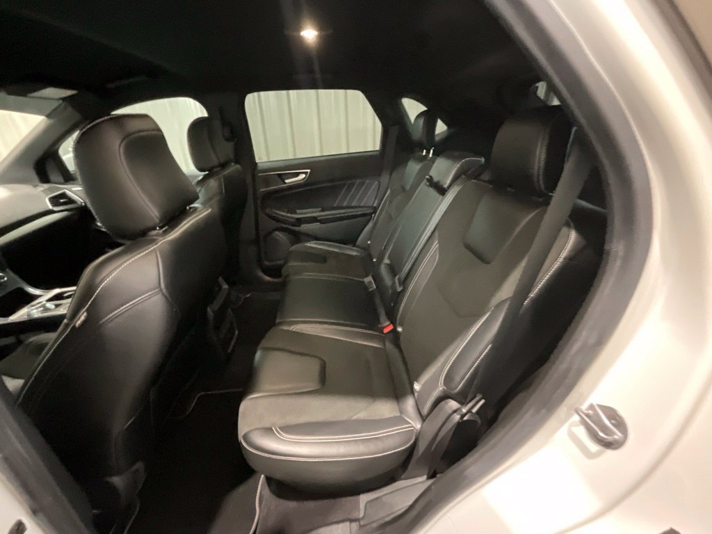 Used 2023 Ford Edge ST AWD/4WD image 10