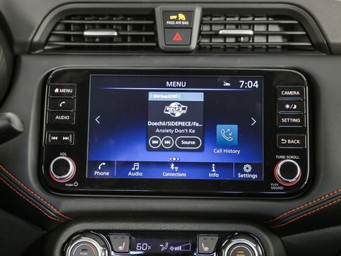 New 2025 Nissan Versa SR w/ Trunk Package image 16