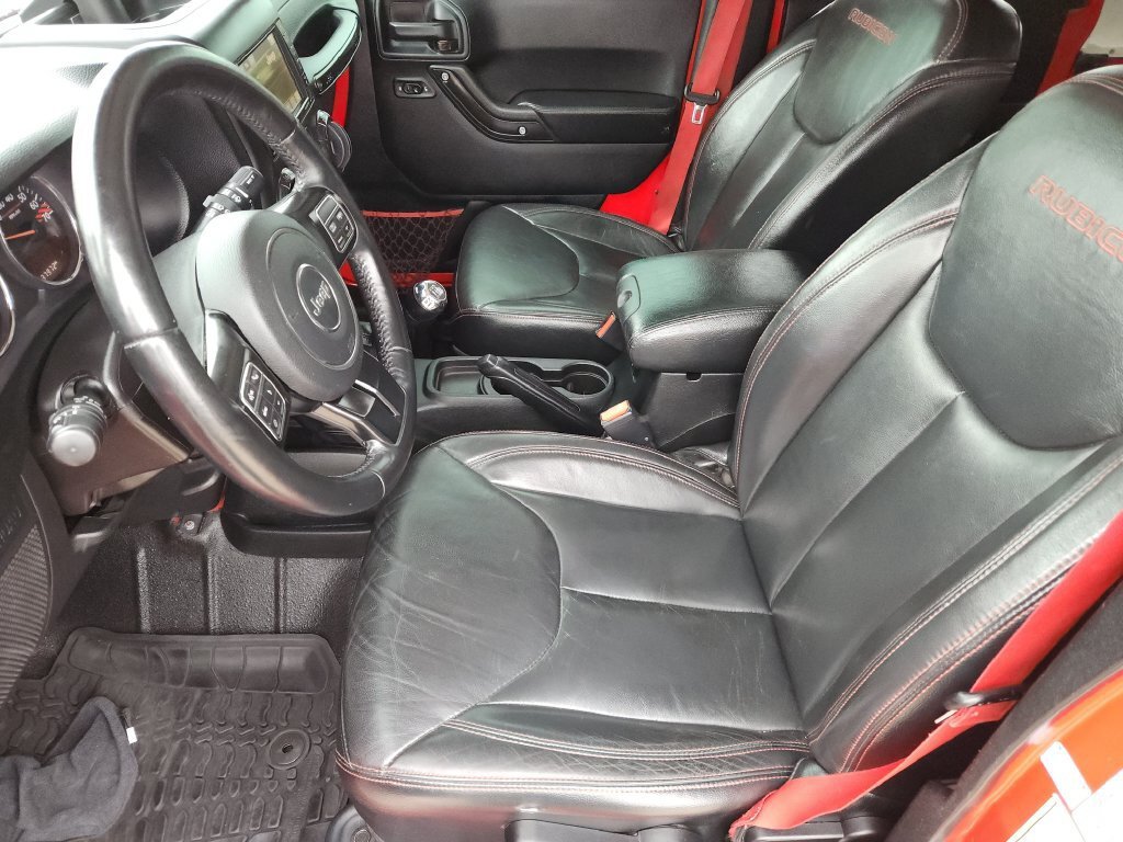 Used 2017 Jeep Wrangler Unlimited Rubicon AWD/4WD image 16