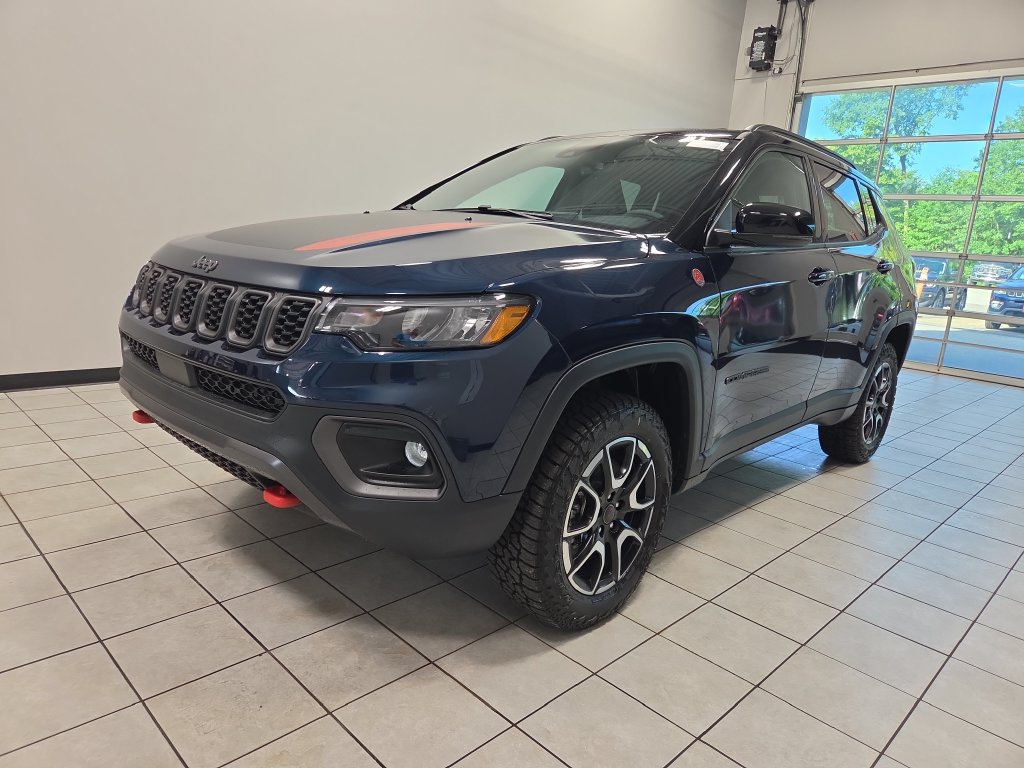 New 2026 Jeep Compass Trailhawk AWD/4WD image 3