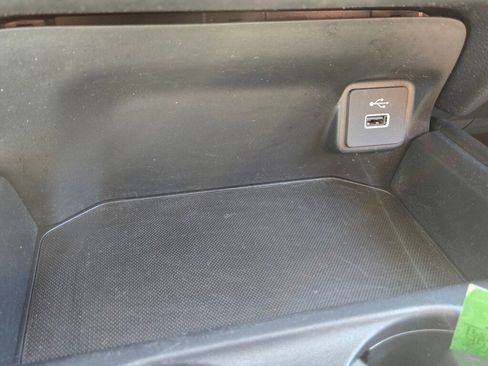 Used 2024 Honda HR-V LX image 27