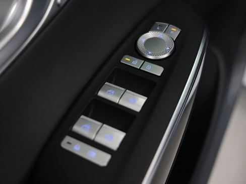 New 2026 Genesis GV70 2.5T AWD/4WD image 22