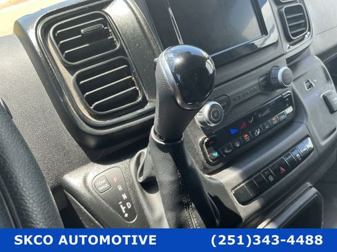 Used 2024 RAM ProMaster 2500 w/ Convenience Group FWD image 23